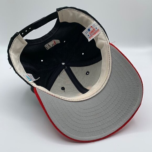 Pittsburgh Pirates MLB Vintage Signed Black Red New Era Snapback Hat M/L - Picture 4 of 6